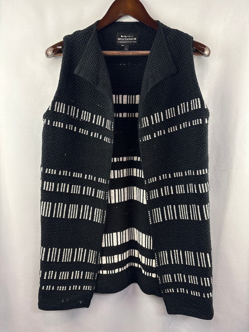 Women’s MontananCo Small Black & White Patterned Knit Vest